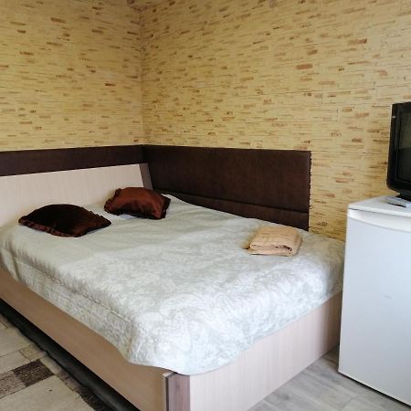 Lan-House 호텔 크로피우니츠키 외부 사진